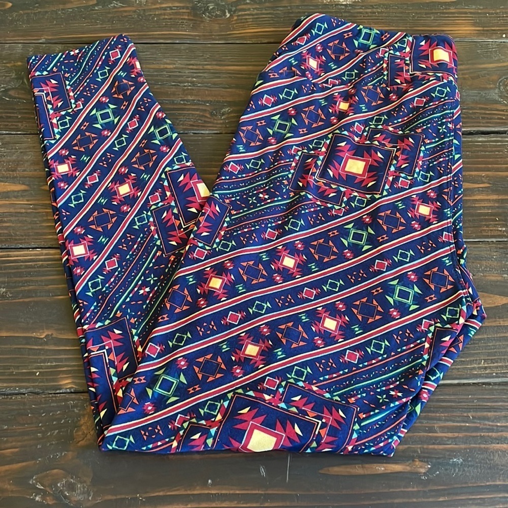 TC NWOT LuLaRoe Leggings EE22 5538